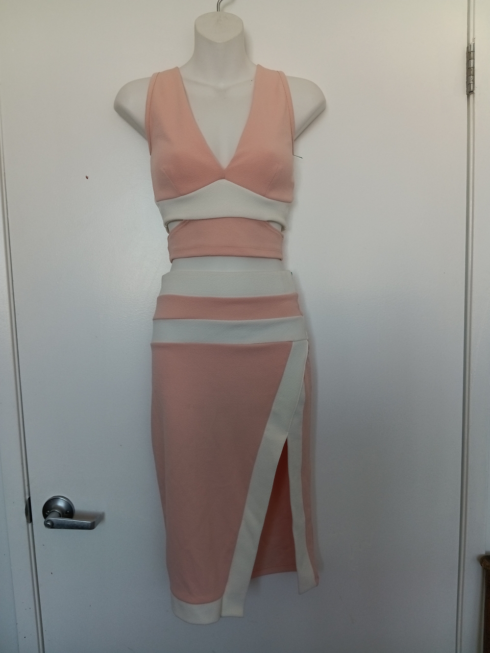 Set Of 2 Two-Tone Pink & White Pencil Skirt And Top